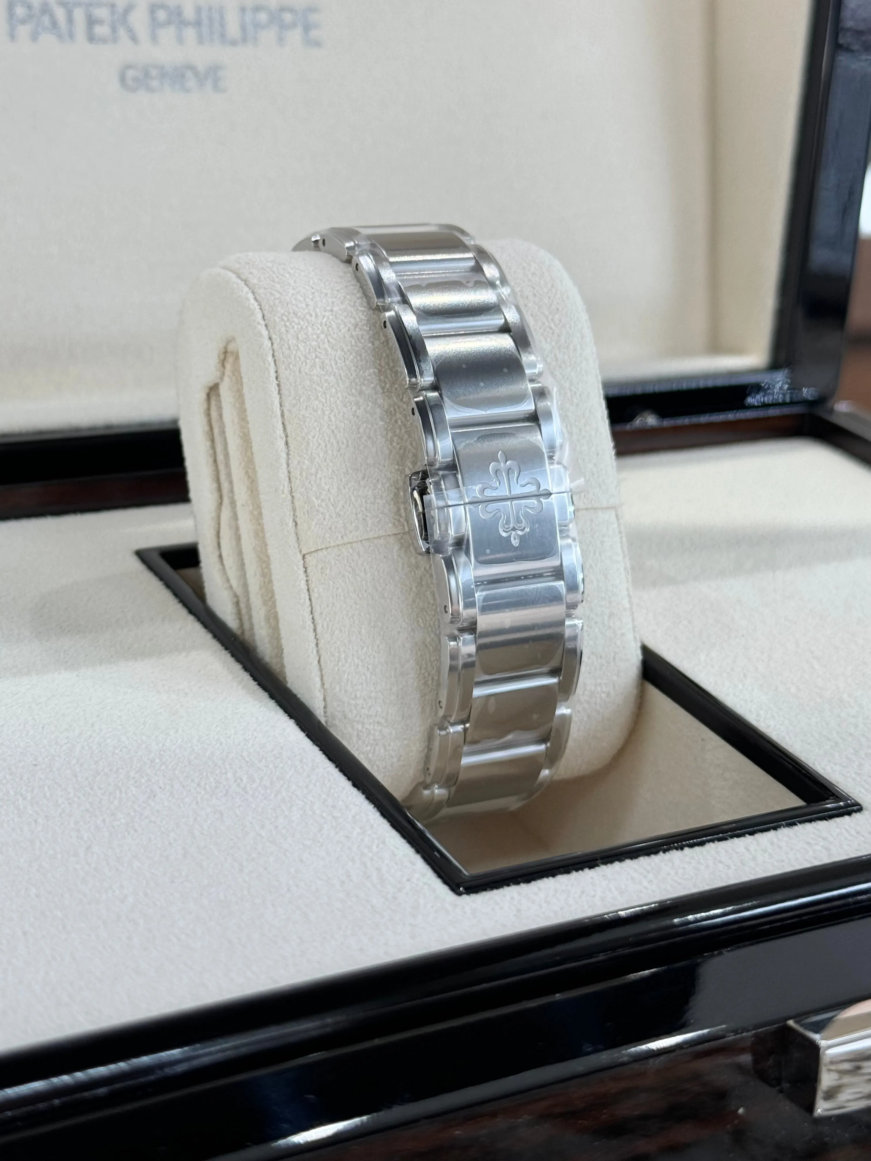 2023 Patek Philippe Twenty ~4