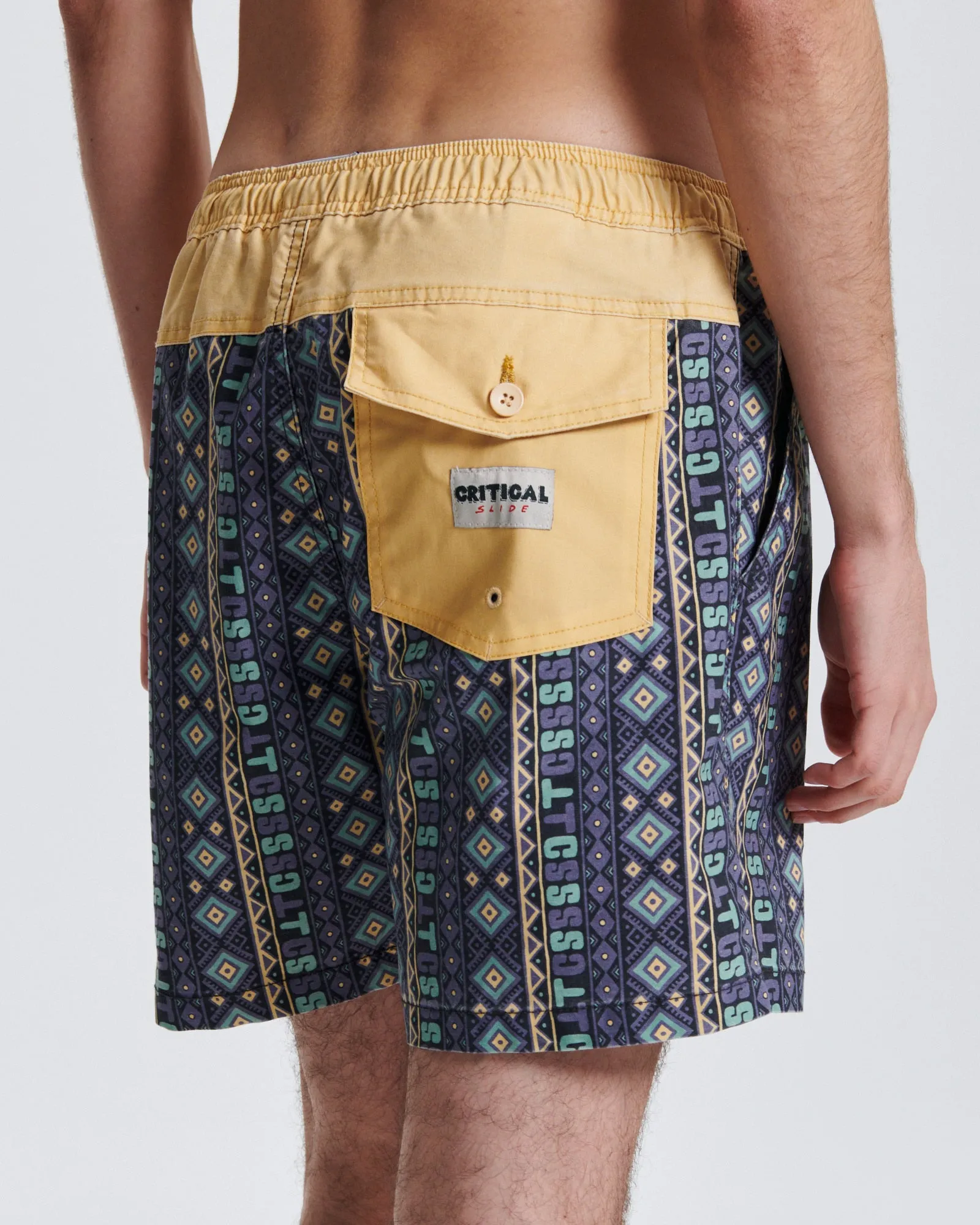 Dunstin 16" Trunk - Teal